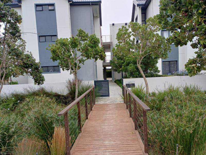 To Let 2 Bedroom Property for Rent in Somerset West Western Cape